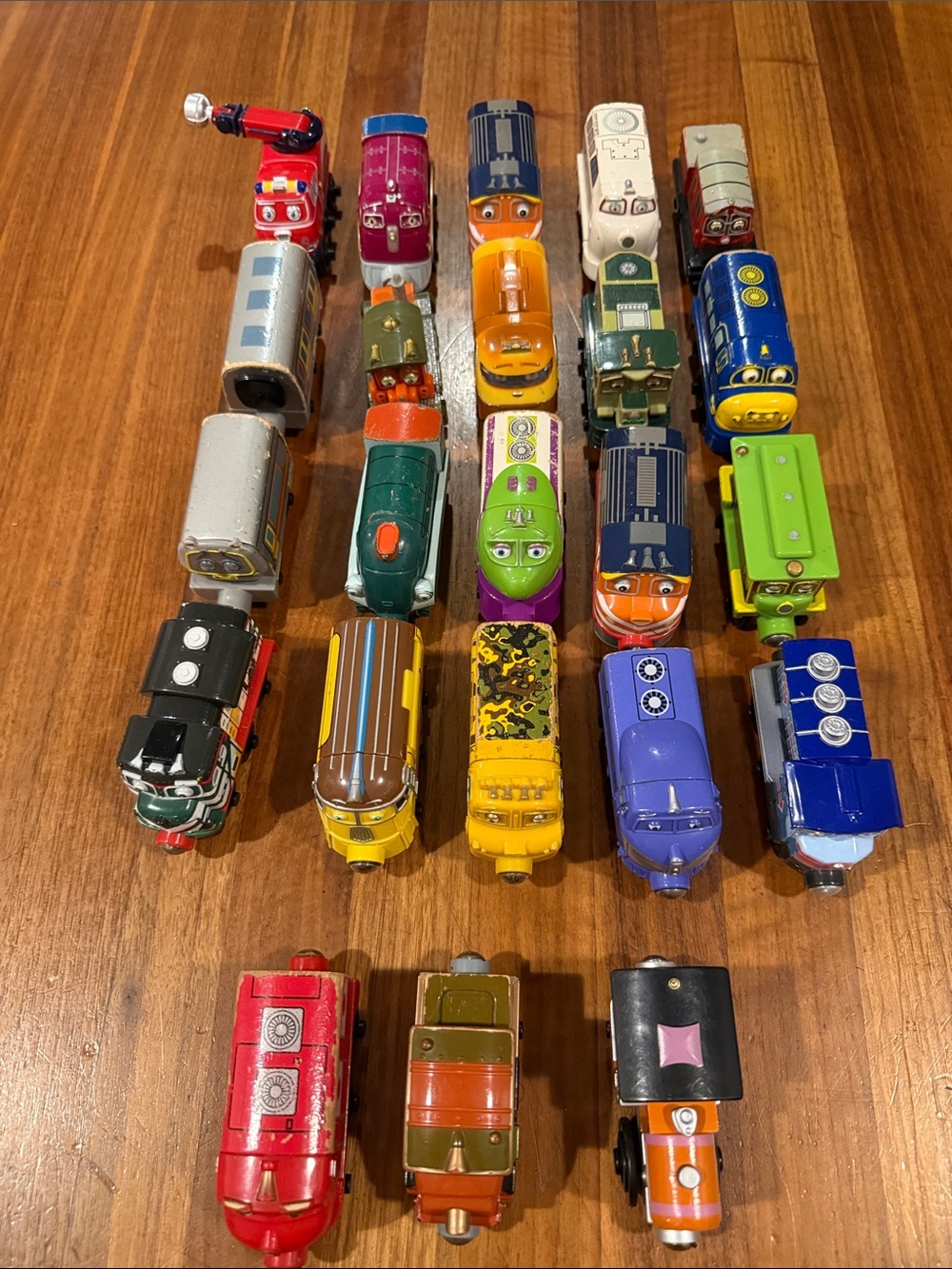 Chuggington Train Lot Of 23 Toys Various Engines Locomotives